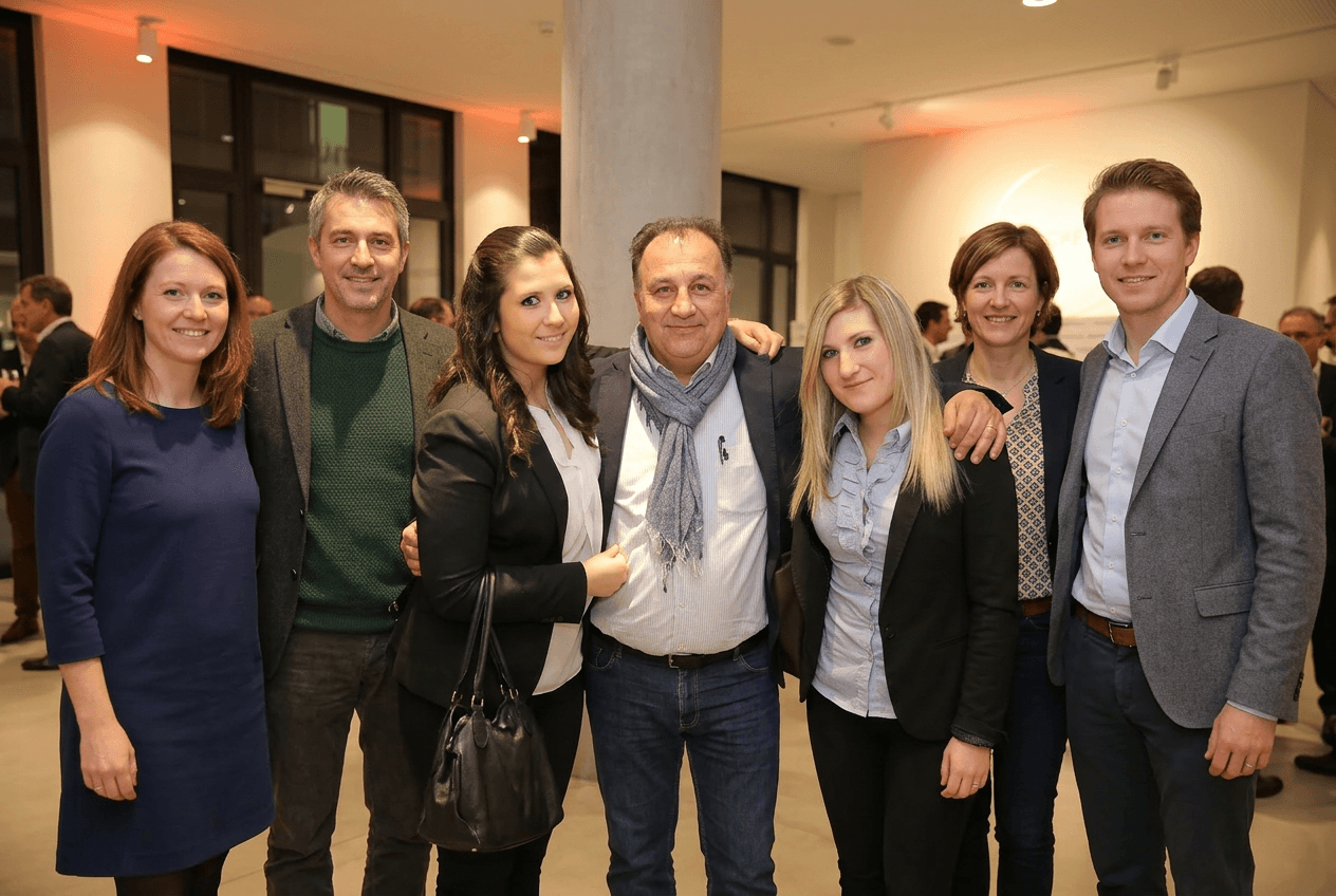 Das EOS-Team — Familienunternehmen in der zweiten Generation